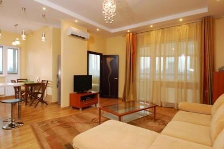 Botanic Saksaganskogo Apartment Kiev Bagian luar foto